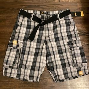 Men’s Lee Shorts 36” Waist Bennett Plaid